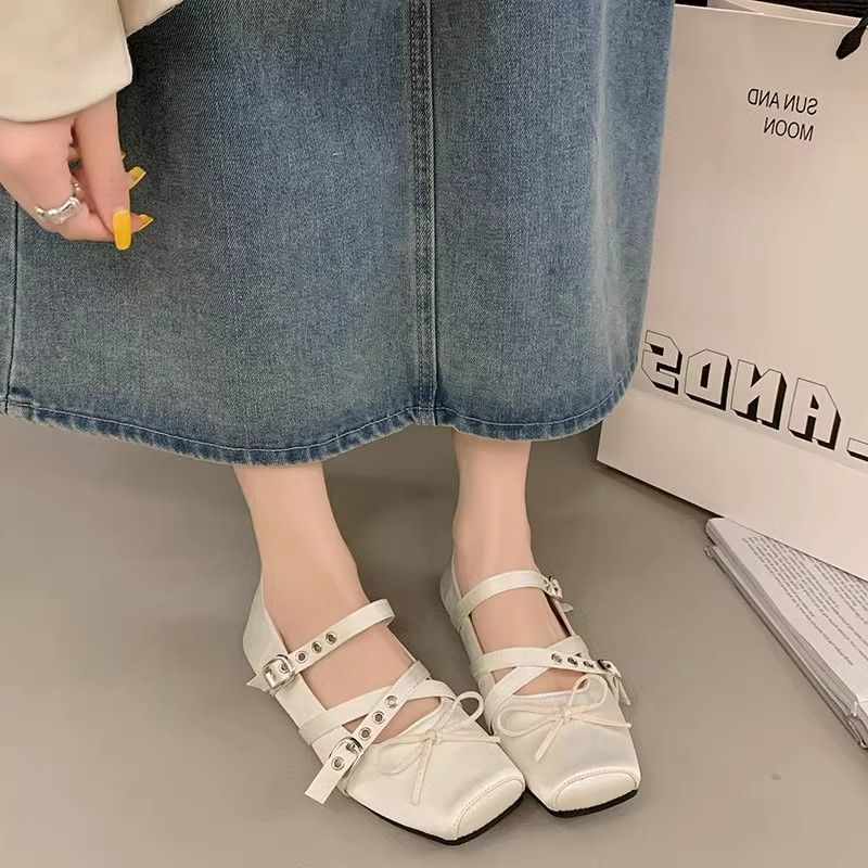 Flat Square Toe Bow Mary Jane Sapatos Mulheres 2026 Primavera Novo Estilo All-Match Boca Rasa com Saia Sapatos de Balé