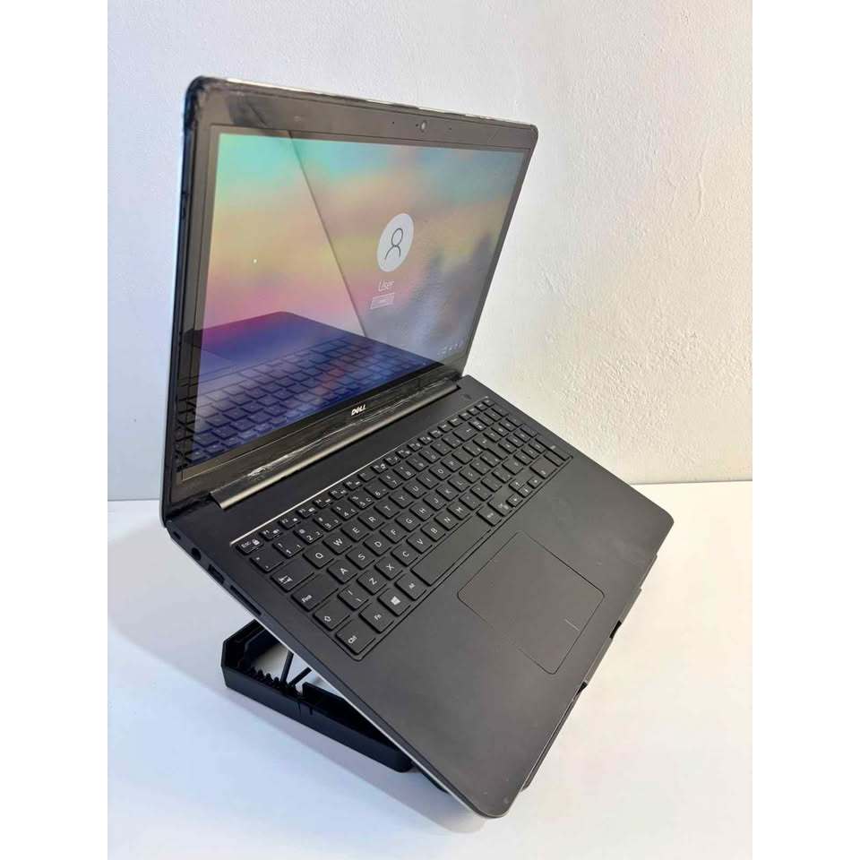 Notebook Dell 5547 | Intel Core i7 4ª Geração | 8GB | SSD 256GB | R7 M260 2GB | Tela 15,6
