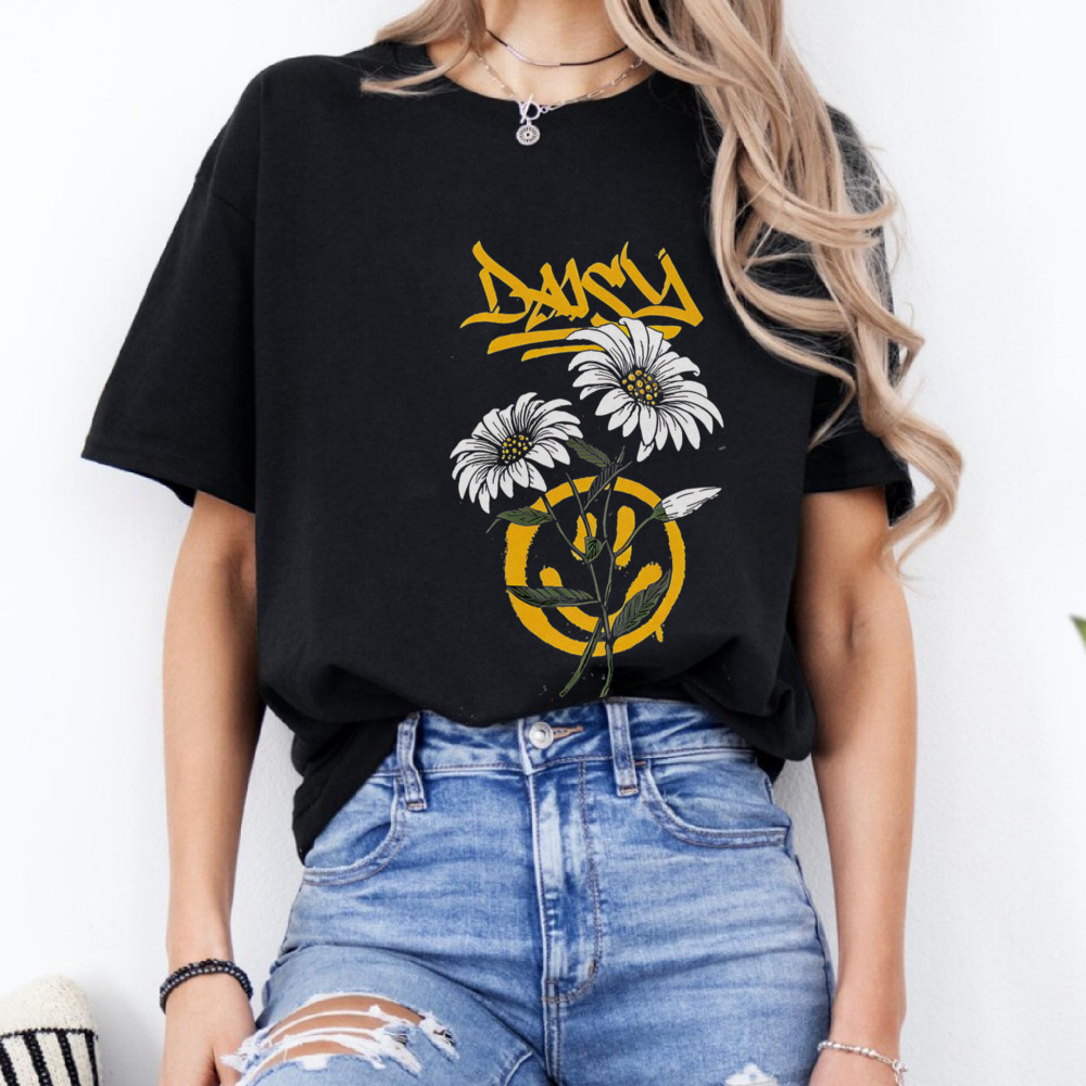 Camiseta Feminina Graffiti Daisy Algodão Premium Streetwear Envio Imediato