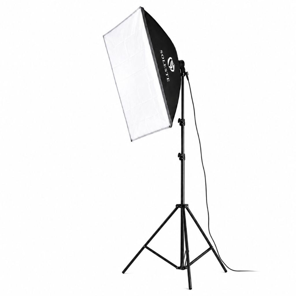 Kit Softbox 50x70 + Tripé 2,10m Estúdio Fotografia Iluminação Bivolt Bocal E27 com Tela Difusora SOLESTE