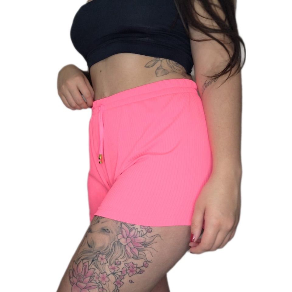 Shorts Canelado Curto Confortável Varias Cores Caminhada/ Moda Verão/Praia/Calor/Festa/Esportes/Modinha/Blogueirinha
