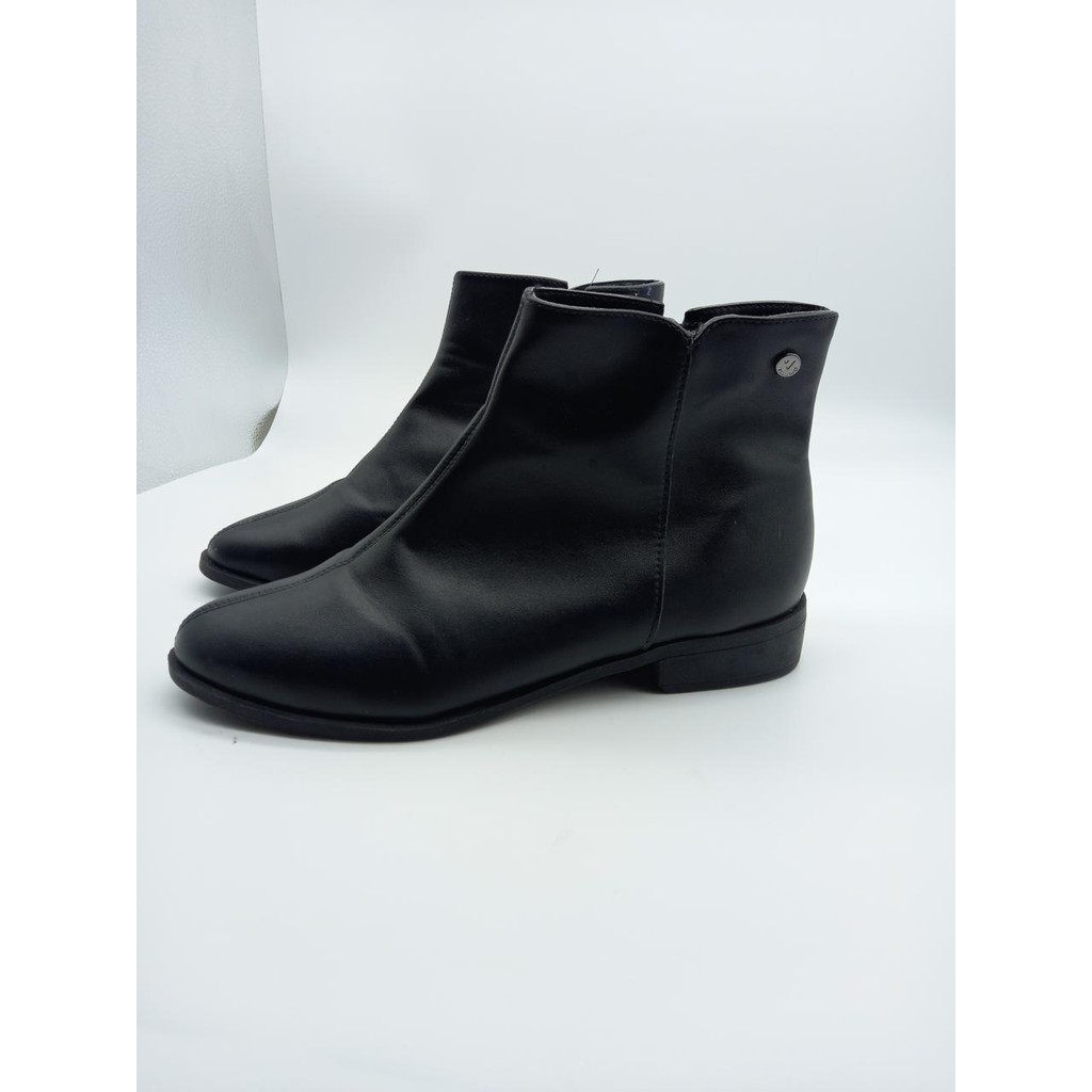 Bota Feminino VIA UNO( PRODUTO DEVOLVIDO DE LOGISTICA REVERSA)