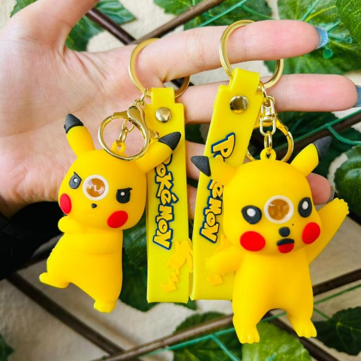 Chaveiro Emborrachado Pikachu com Projetor de Imagens Personagem Desenho Animado Geek Anime