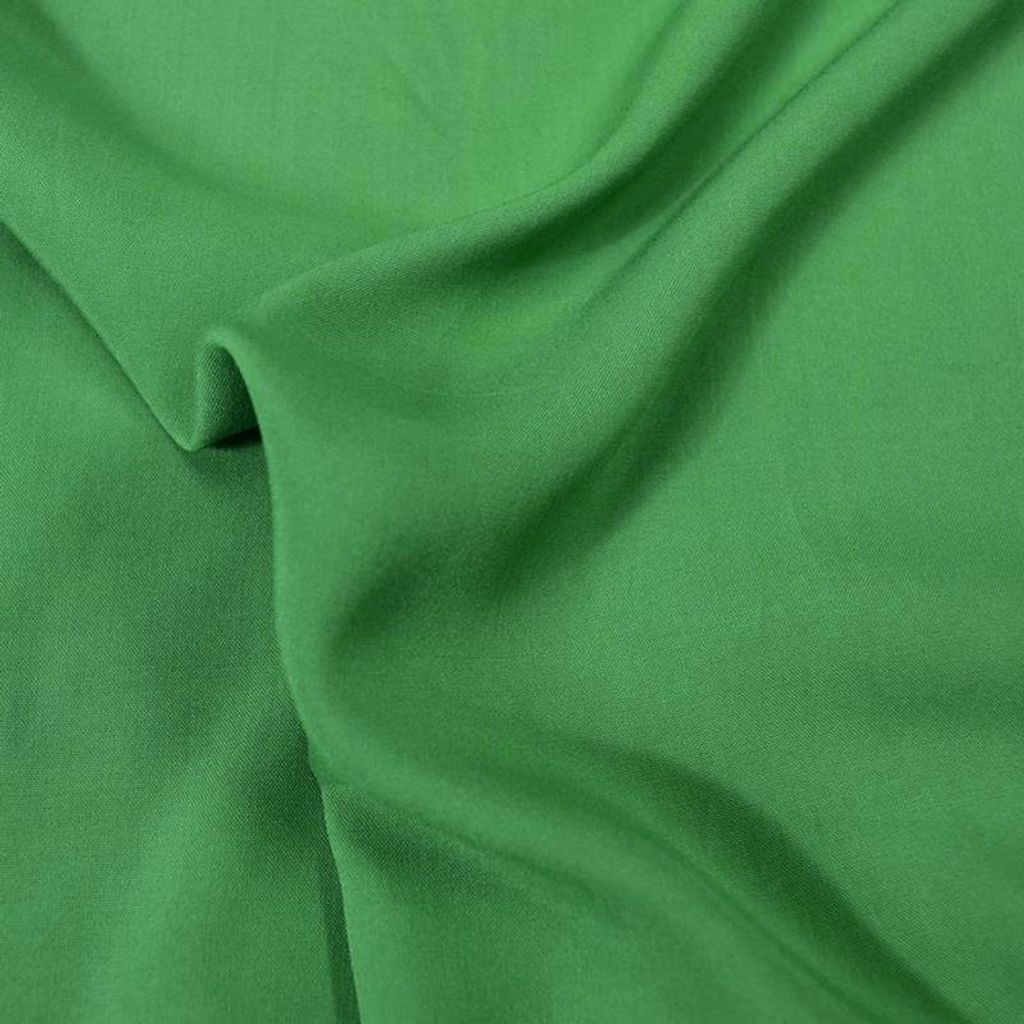 Viscose Rayon Lisa Poplin Airjet - Verde Bandeira