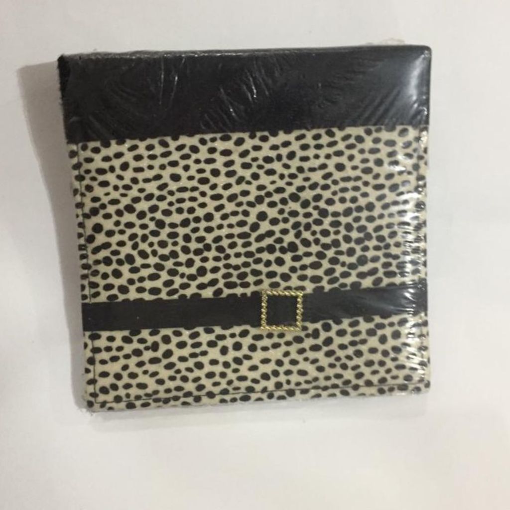 Álbum Animal Print - Capa em tecido e almofada c/20 Folhas