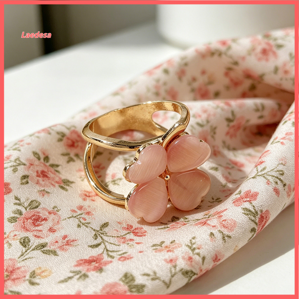 Silk Scarf Fastener Clasp Four-leaf Clover Women’s Clip – Stylish Buckle Ring Wrap Holder Clamp for Shawls and Cloth