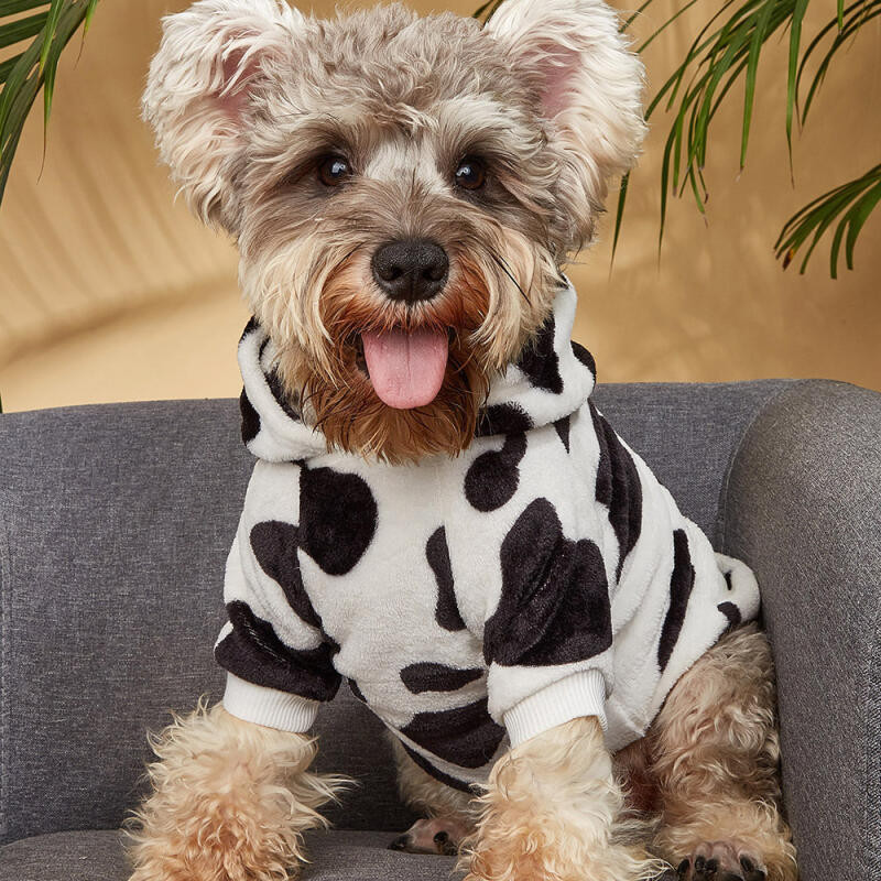 Fashionable Pet Clothes Black and White Cow Pattern Hooded Sweater for Dogs and Cats, Ideal for Autumn and Winter-&**--&