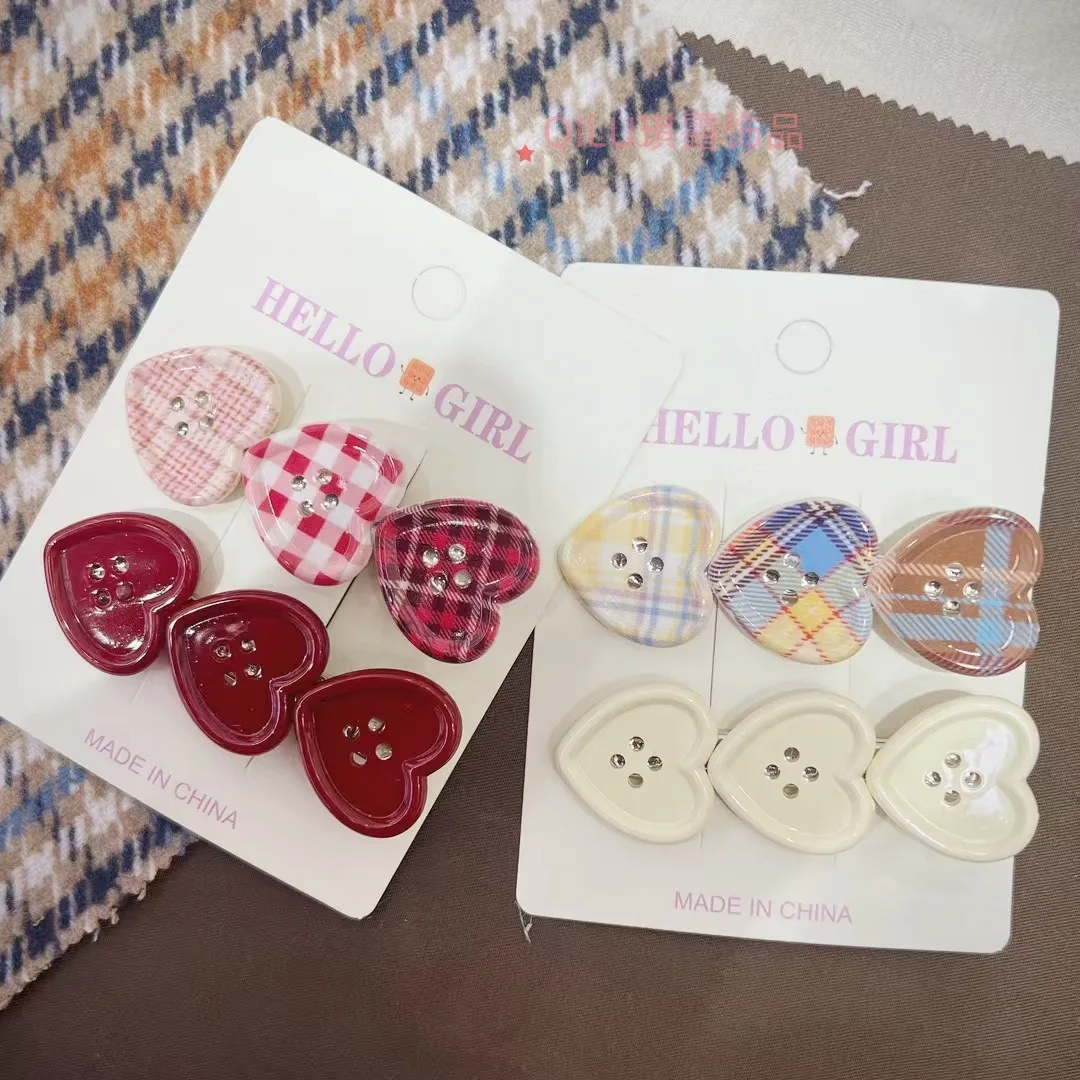 4Pcs/Set Sweet Love Button Hair Clips for Women Side Bangs Girly Cute Duckbill Clip Hair Accessories for Women Girl