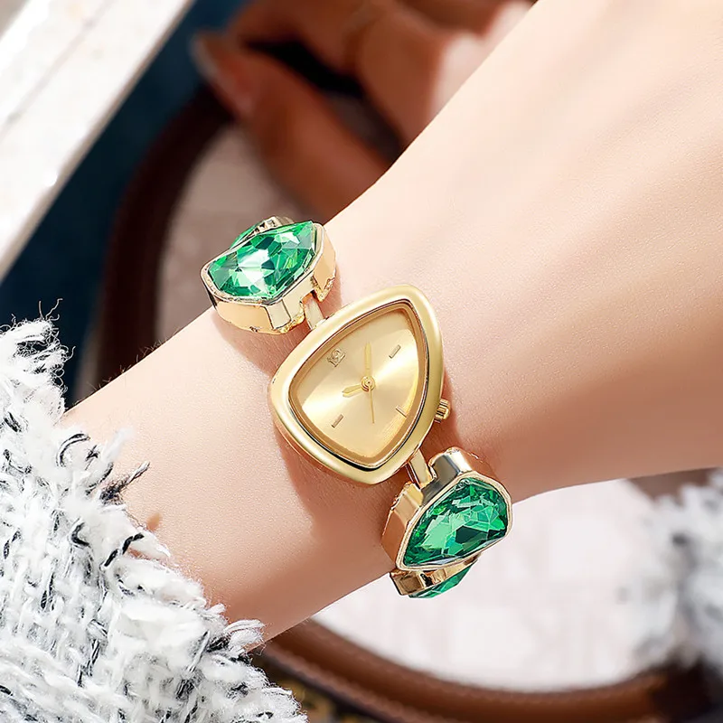 2026 Hot-selling New High-value Fashion Irregular Diamond-encrusted Watch Crystal Women's Watch