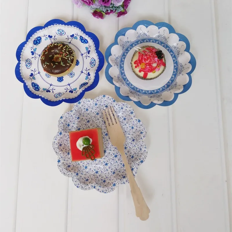Chinese Style Blue and White Porcelain Paper Plates Disposable Tableware Vintage Tray Floral Tea Party Picnic Dishes 8PCs 7 inch