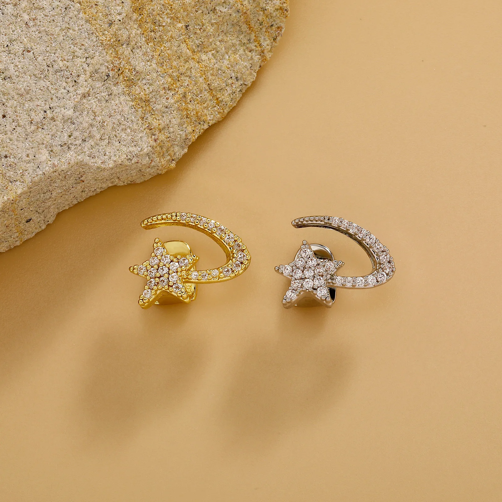 Iced Moon Star CZ Tooth Grillz Gold Silver Tone Hip Hop Teeth Caps Bling Party Cosplay Mouth Jewelry Wholesale