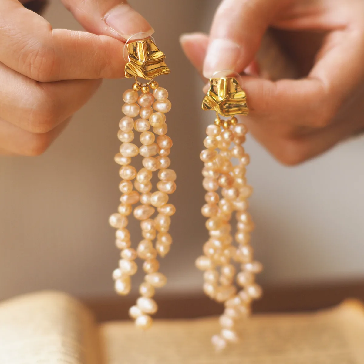 New Natural Baroque Pearl Long Tassel Stud Earrings — Vintage Niche Ruffled Franco-European Style, High-Luster Bohemian Jewelry