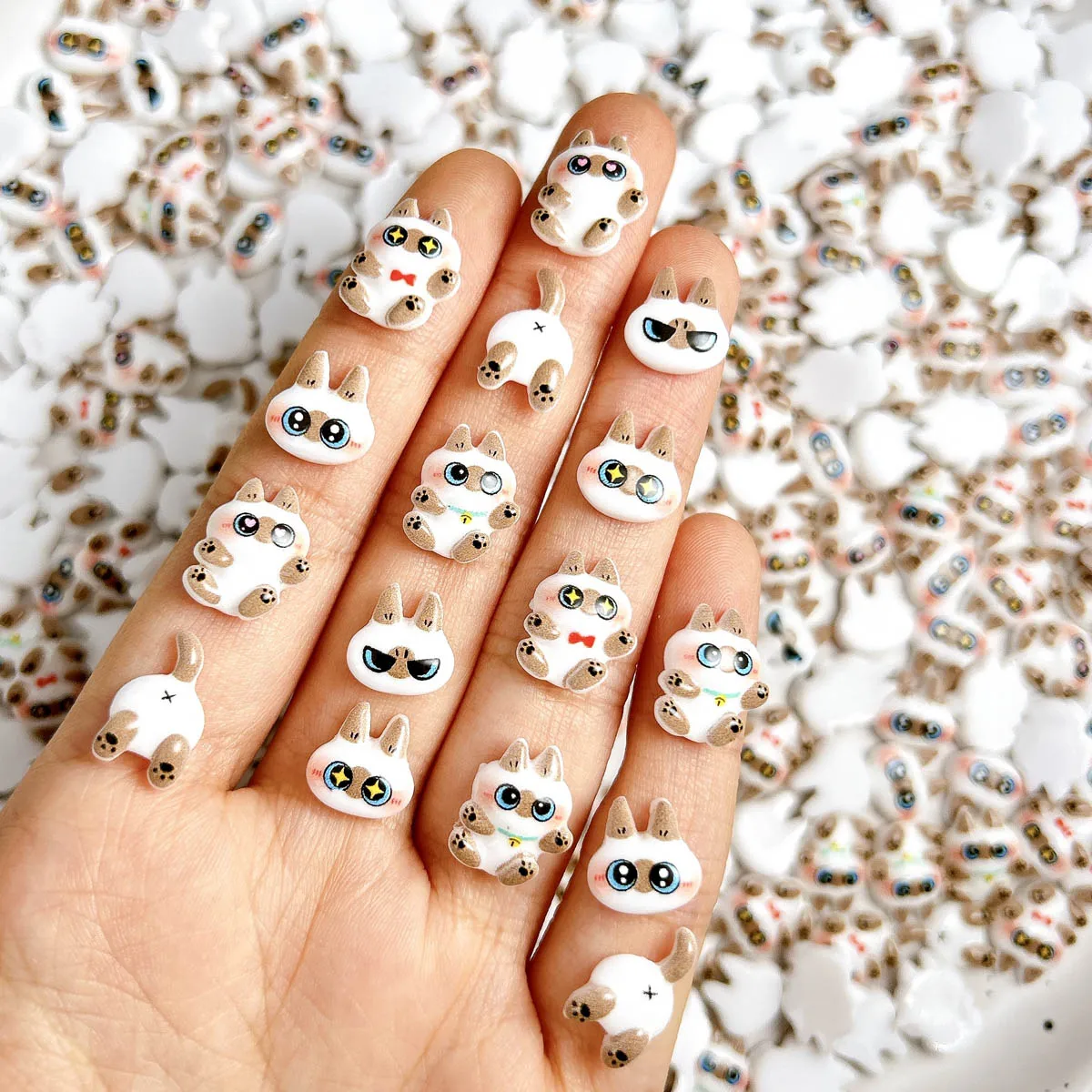 Adorable Quirky Black White Cat Resin Nail Charms Creative Luminous Cartoon Cats Nail Art Decorations DIY Hairpin Nails Designs