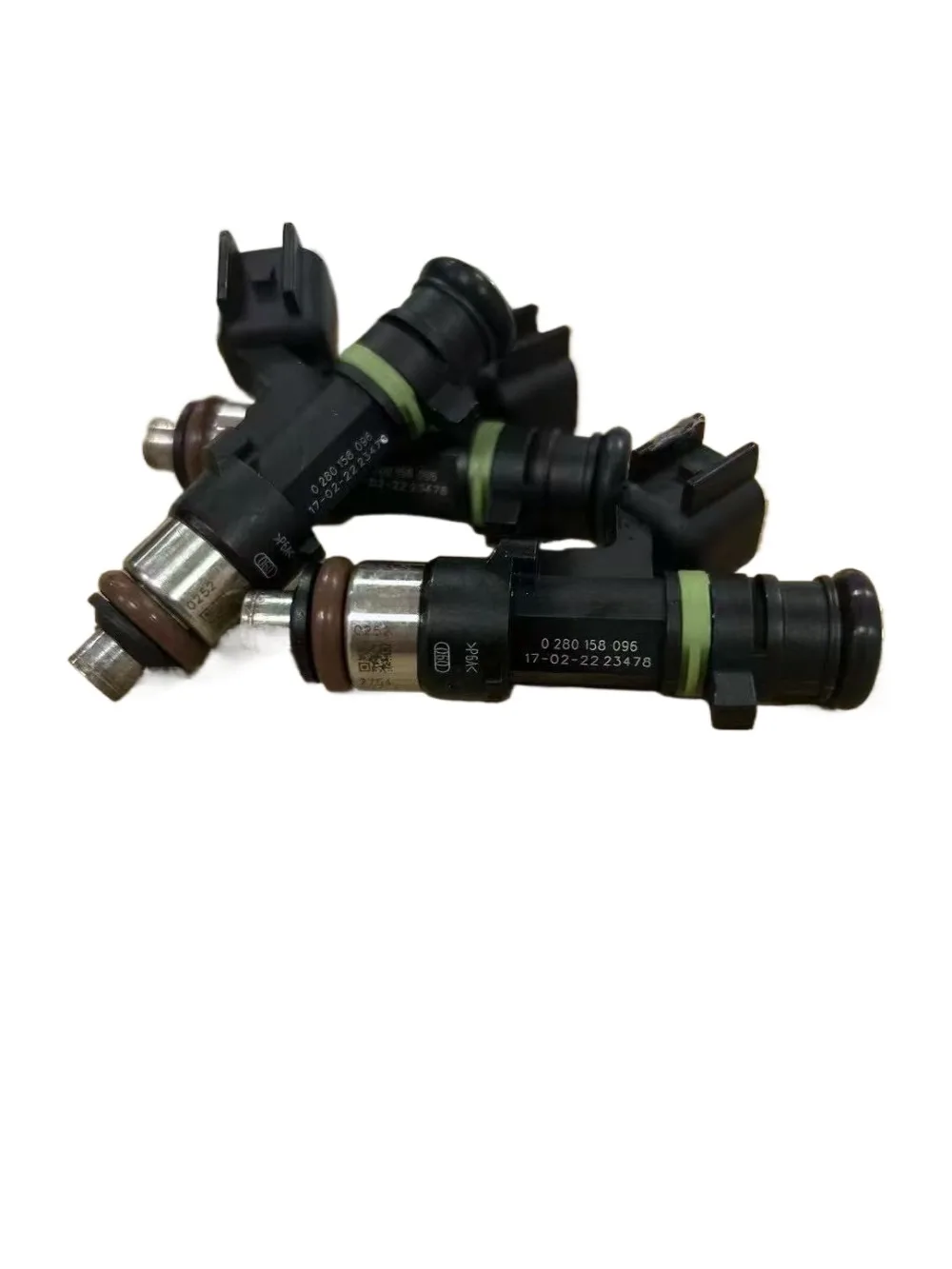 0280158096 8653891 Fuel injector Nozzle For 2007-2014 Volvo V40 V50 V60 V70 C30 C70 S60 S40 S80 XC60 XC70 XC90 S70 2.5L