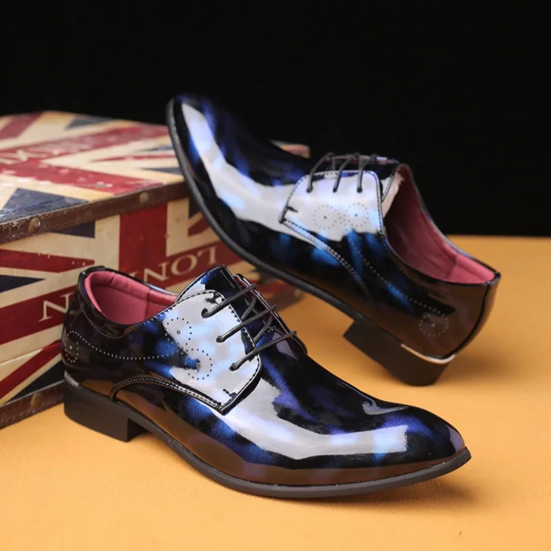 Large Size Mens Leather Shoes Fashion Business Casual Dress Shoe Lace Up Oxford Shoe Wedding Shoes for Men Designer Brogue Shoes