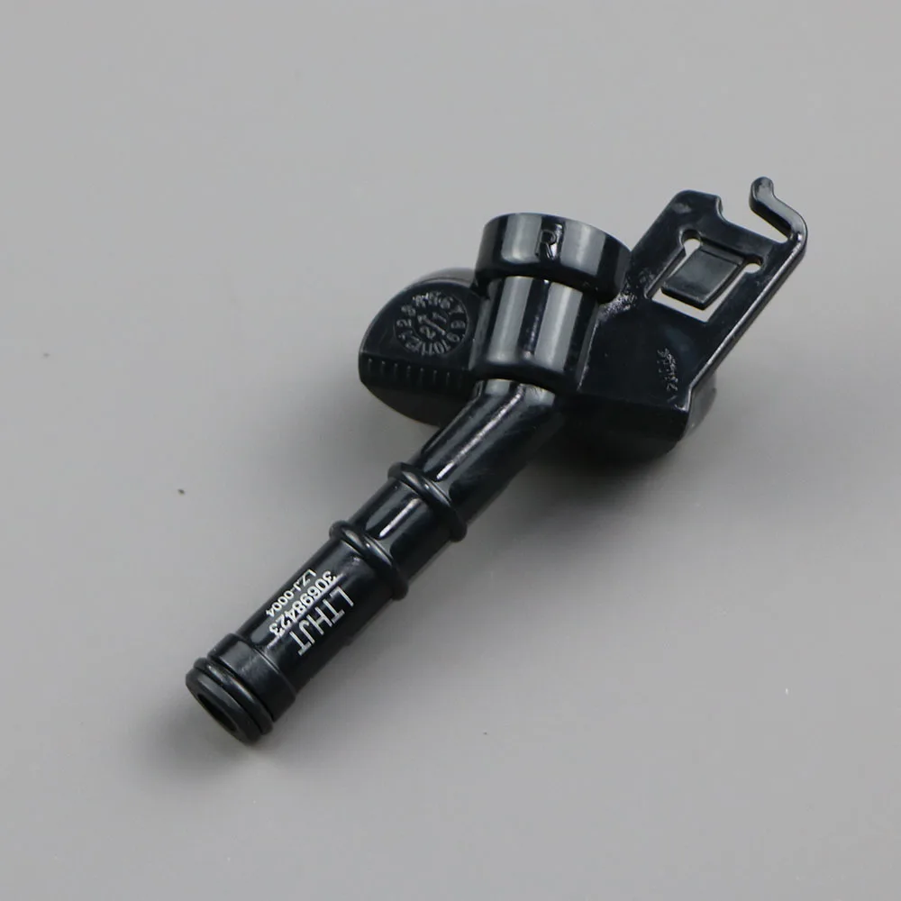 Headlight Washer Pump Wiper Nozzle RH 30698423 For Volvo S40 C70 C30 V50