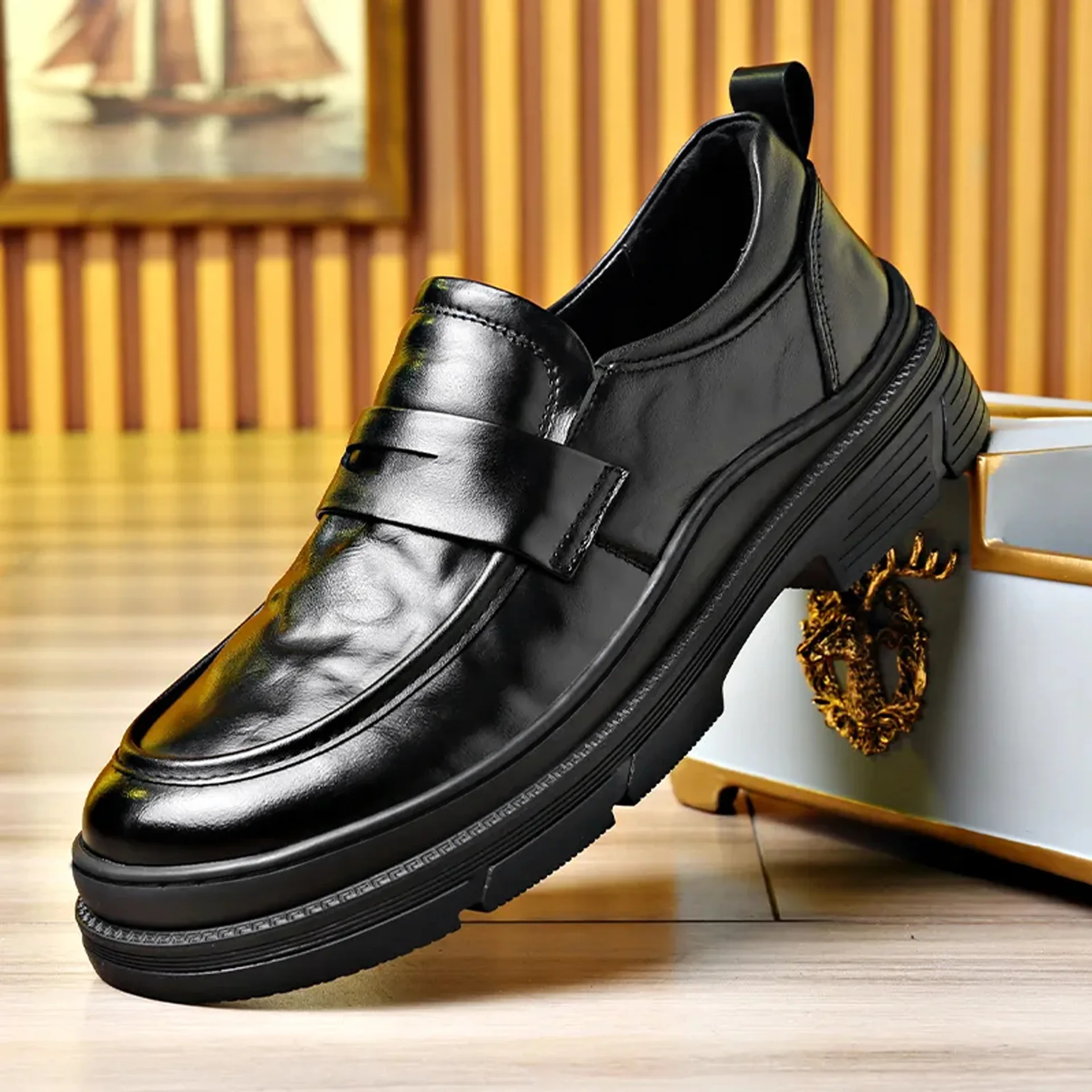 Large-sized men's leather shoes, loafers, British business one-foot casual dress shoes