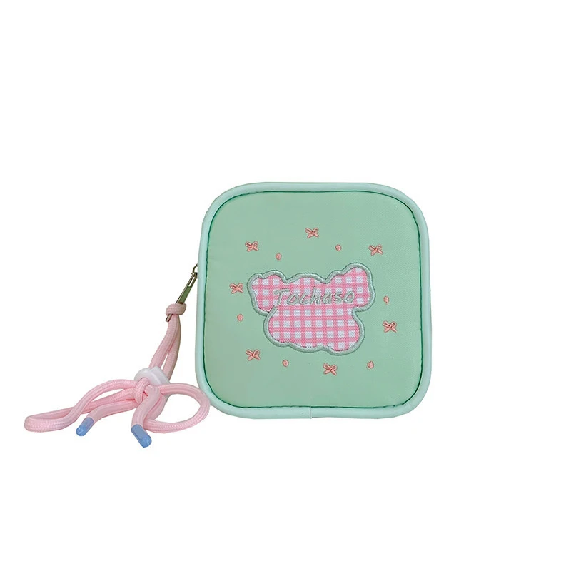 Makeup bag for little girls2026New portable mini lightweight cute and trendy travel storage bag
