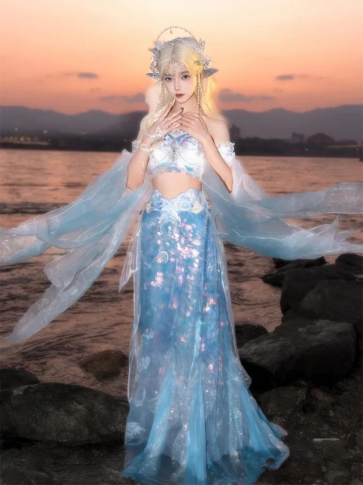 New heavy industry travel photo shoot girl dress clothing