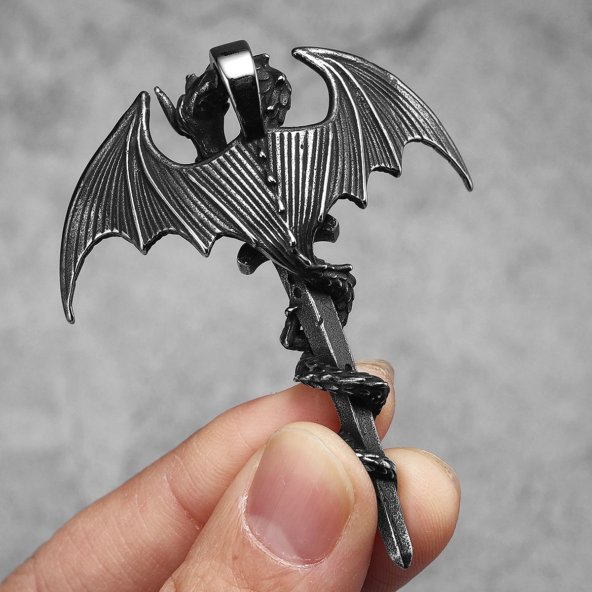 Dragon Slaying Sword Men Necklaces Stainless Steel Pendant Chain Women Punk Fashion Jewelry New Accessories Gifts Wholesale