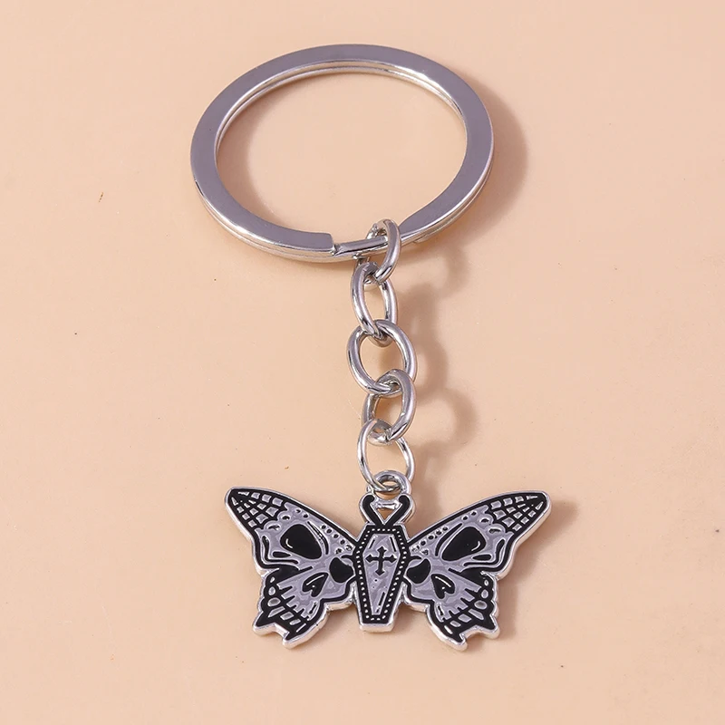 Creative Skull Butterfly Keychain Metal Punk Bat Key Ring Pendants for Car Key Holder Handbag Decor Charms Jewelry Gifts