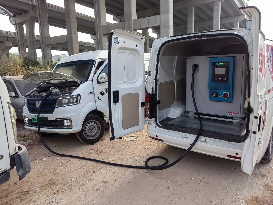 New Ultra-Large Capacity 75kWh Lithium Lifepo4 Battery Fast Charging Station 60KW DC VPOS Credit Card Floor-Mounted 7-inch