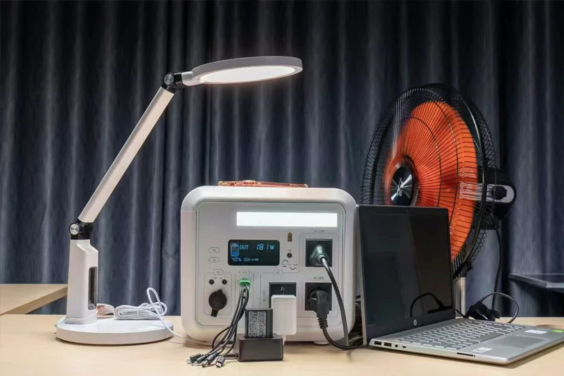 1200W LiFePO4 Solar Generator Portable Power Station, Large Capacity, Fast Charging with 11 Ports, Suitable for Outdoor Camping