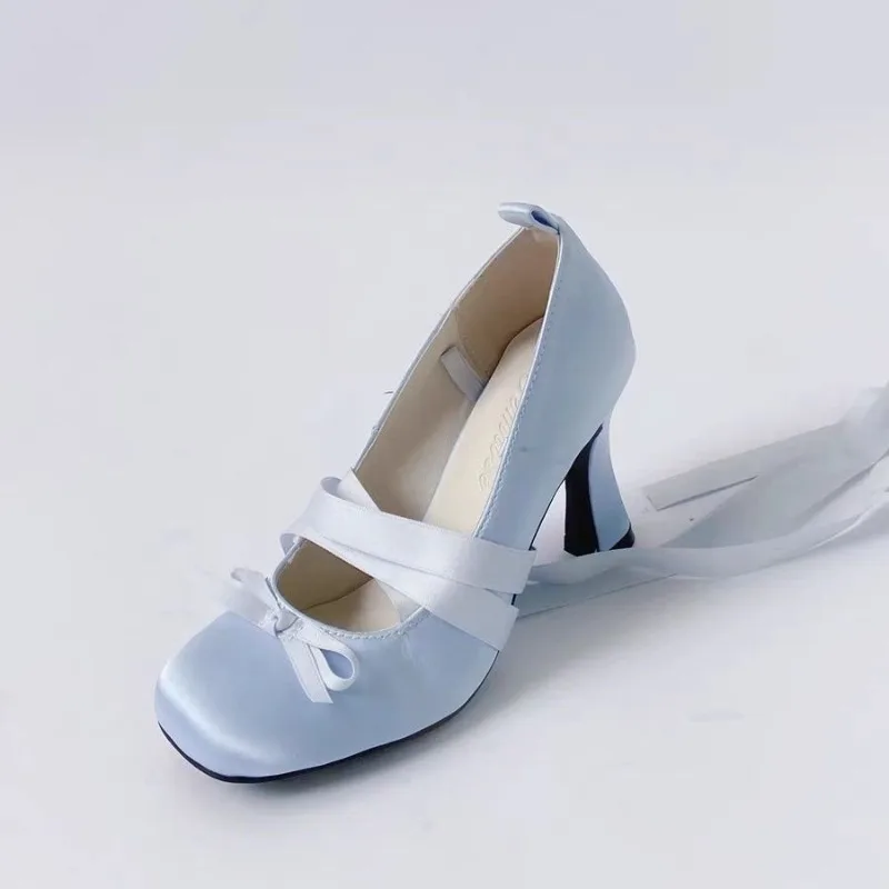 Women Ballet Shoes Temperament Square Head Bow Cross Strap Design Women Heels Luxury Satin Kitten Heel Banquet Party Dress Shoes