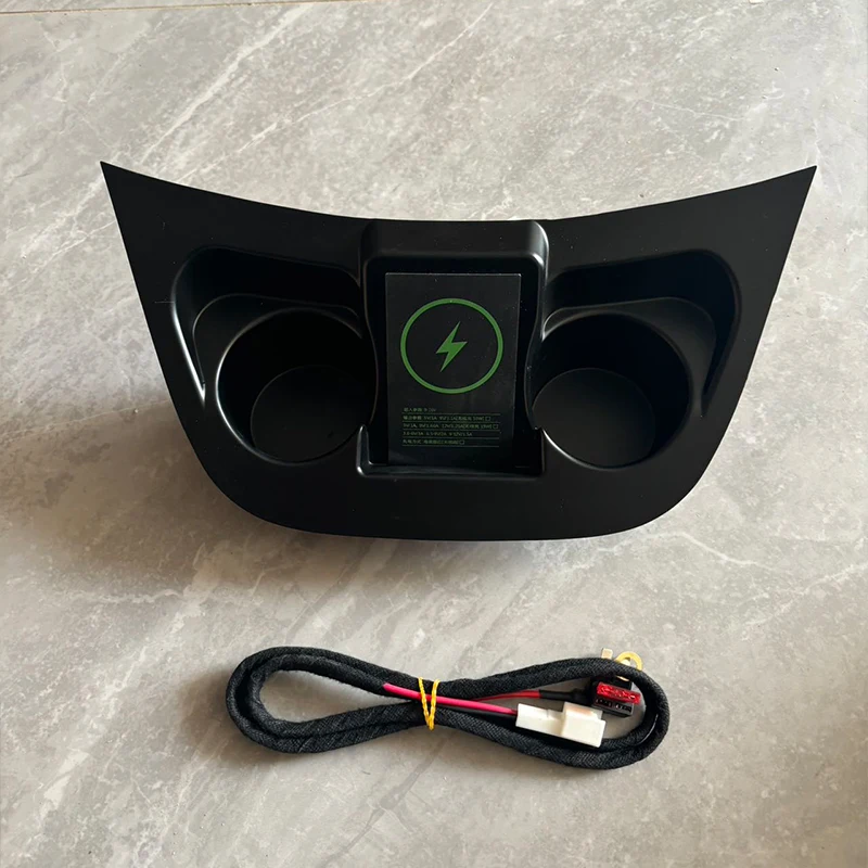 For Mercedes-Benz Vito Metis  Original Car Model Center Console Cup Holder Upgrade Wireless Charging Upgrade Accessories