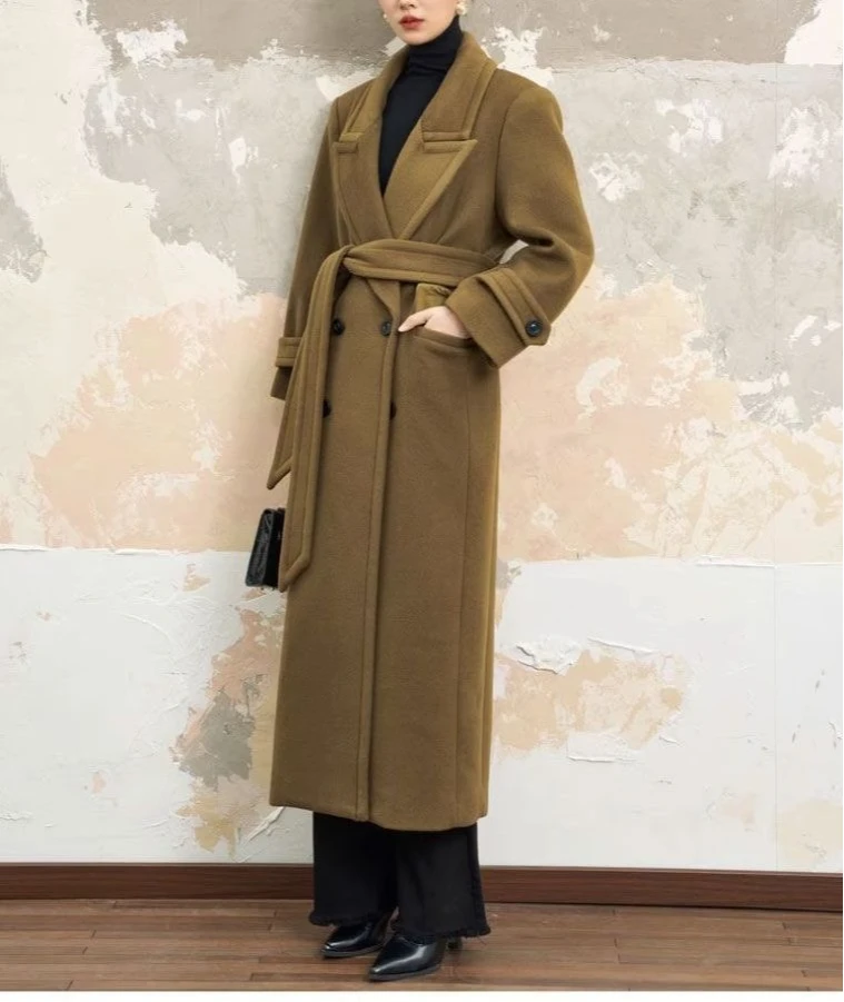 The New Woolen Autumn and Winter Coat Is Loose and Advanced Thickened Double-breasted Woolen Coat Looks Thin.