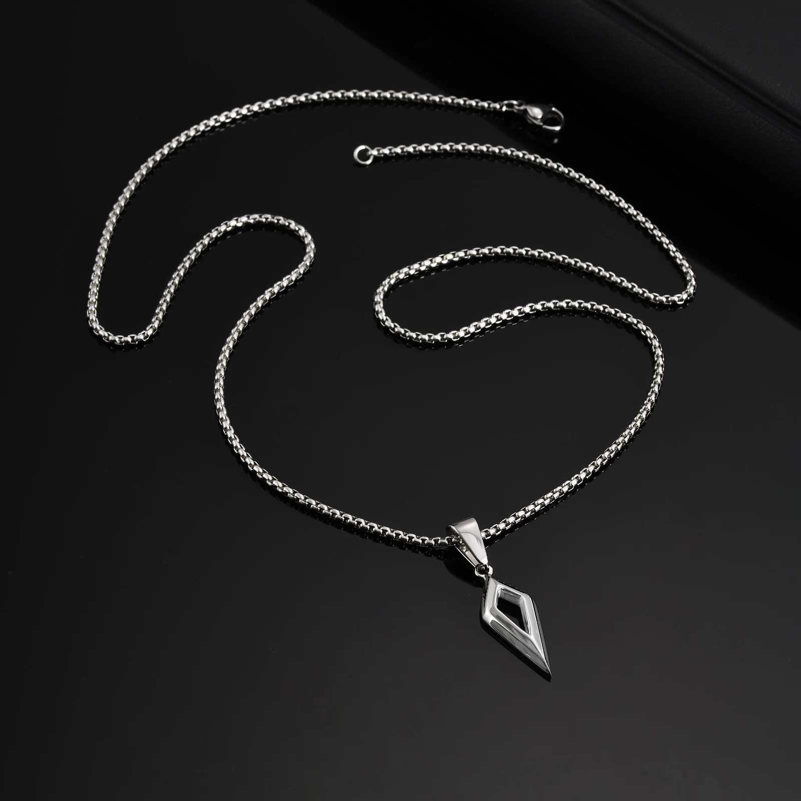 Classic Stainless Steel Four-Pointed Star Pendant Necklace for Women Men Fashionable Punk Metal Jewelry