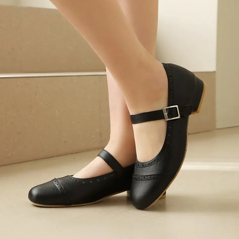 2026 Spring/Summer Fashion Pink Women's Round Head Low Heel Thick Soled Shoes Suitable for Office Women's Daily Wear