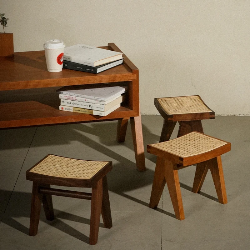 Wooden Bedroom Low Stool Pumpkin-Shaped Footstool Shoe Changing Bench Small Wooden Living Room Furniture Chair