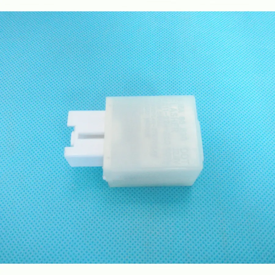 Car accessories electric turn signal flasher relay GJ6A-66-830 for Mazda 6 2002-2005 Mazda Tuibute 2.3 2000-2004
