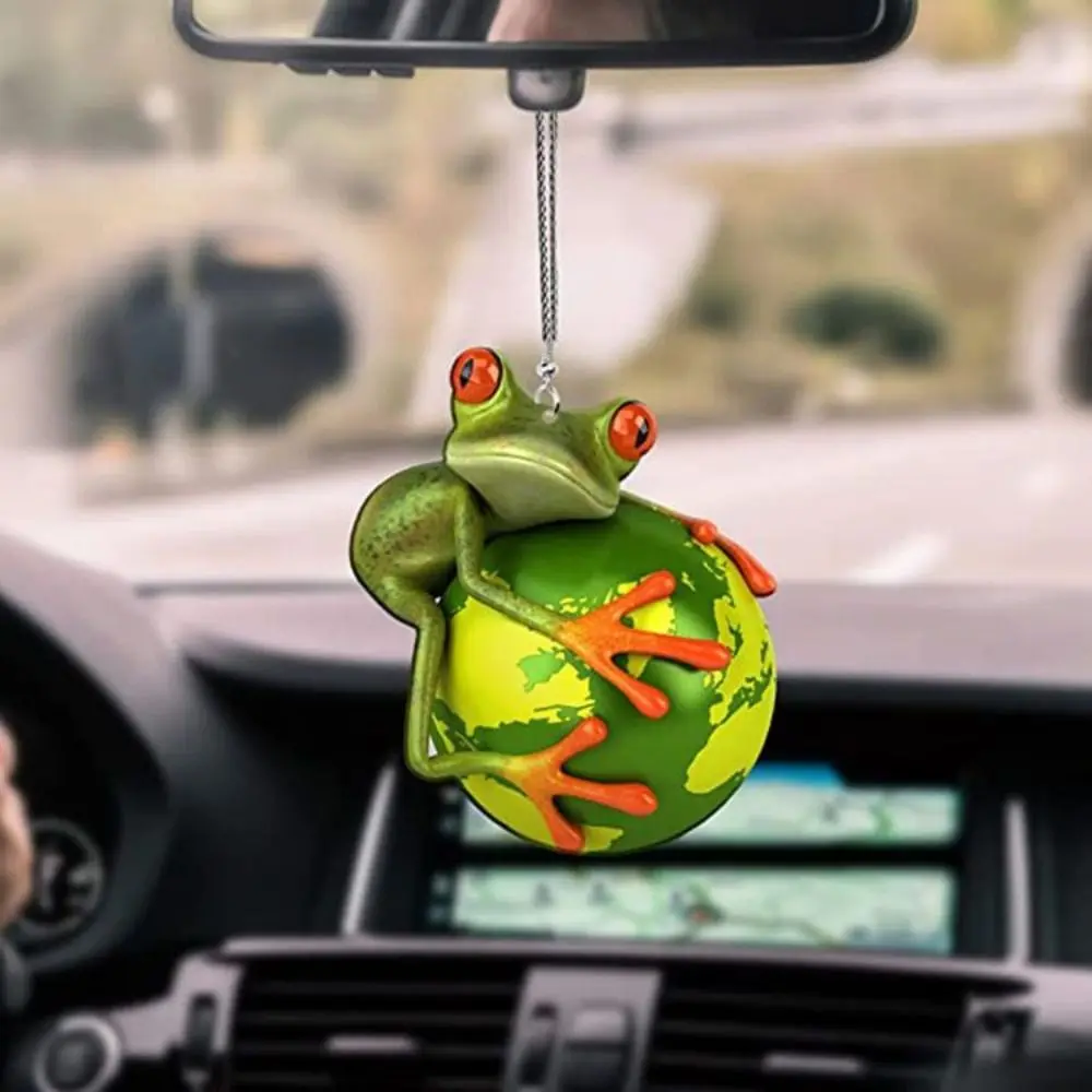 Funny 2D Green Frog Pendant Small Cute Frog Car Pendant Handicrafts Acrylic Flat Ornaments Desktop