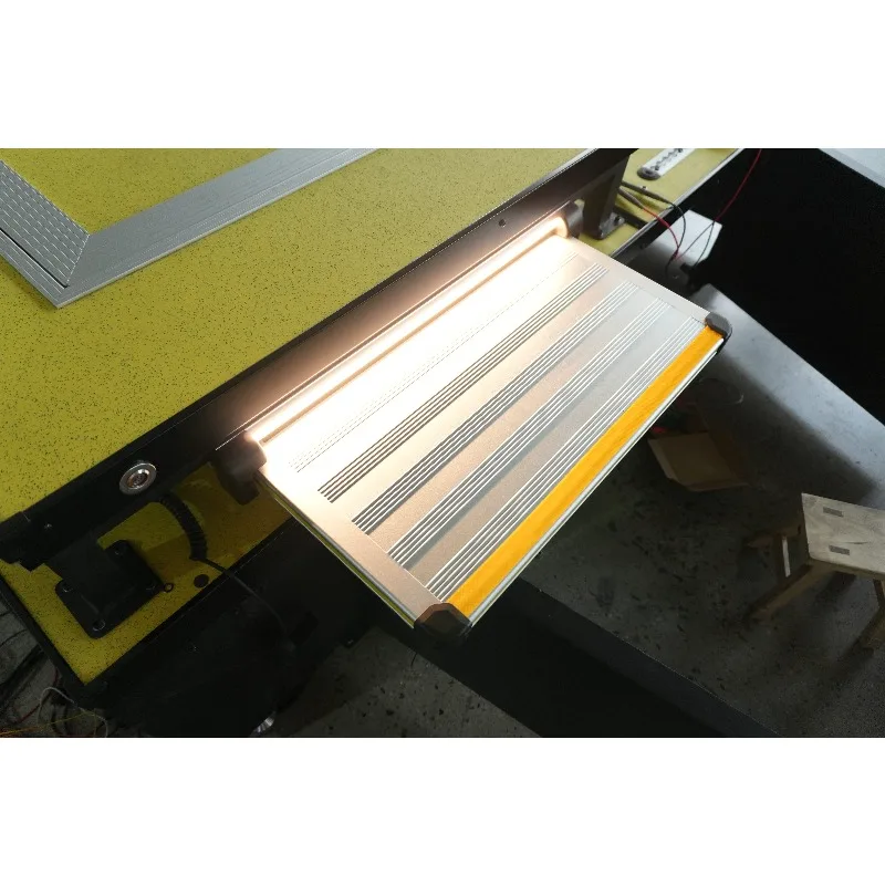Universal Aluminum Flooring 600*300mm New Electric Auto Foot Step Pedals for Bus and Car Accessories