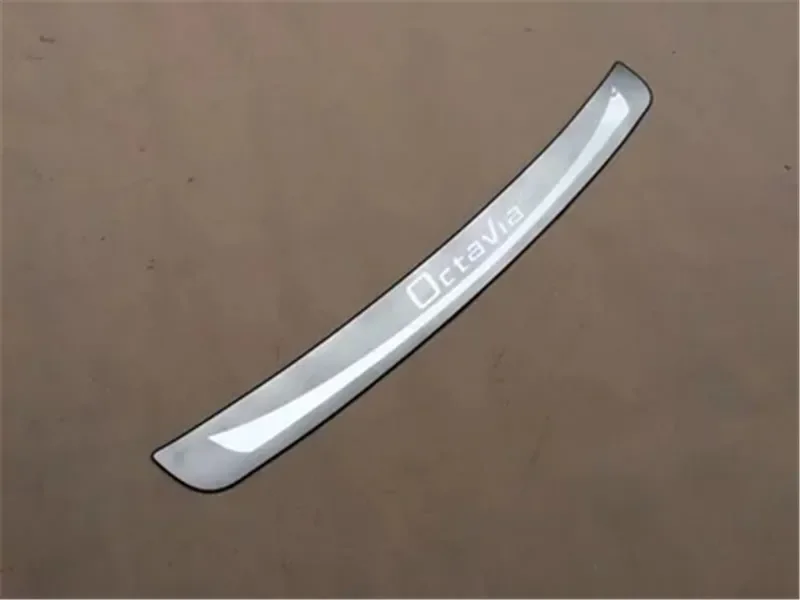 For Skoda Octavia A7 2015-2018 Sedan Car-Stying After guard Rear Bumper Trunk Guard Door Sill Plate Car Accessories