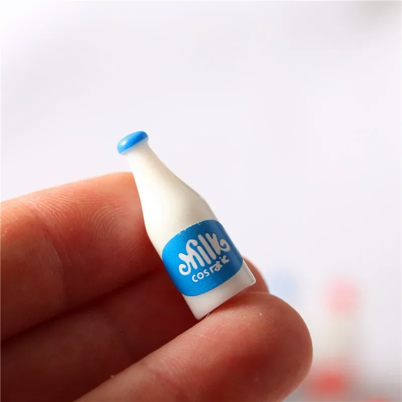 Mini 3pcs Blue Red Milk Bottle 1/12 Dollhouse Drink Food Miniature Scale Kitchen Home Decor Doll Accessories Figurines