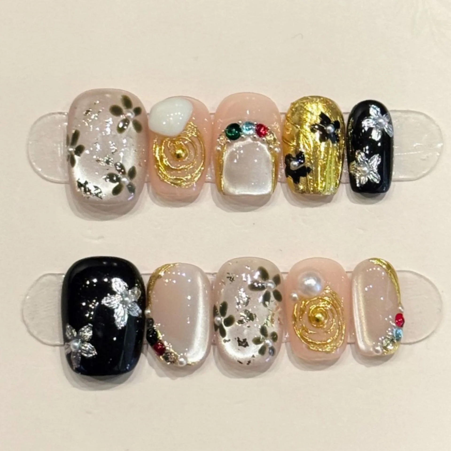 10pcs Blue Cat's Eye Handmade False Nails Art Finished Aurora Short Square Round Fake Nail Tip with Planet Design Press on Nails
