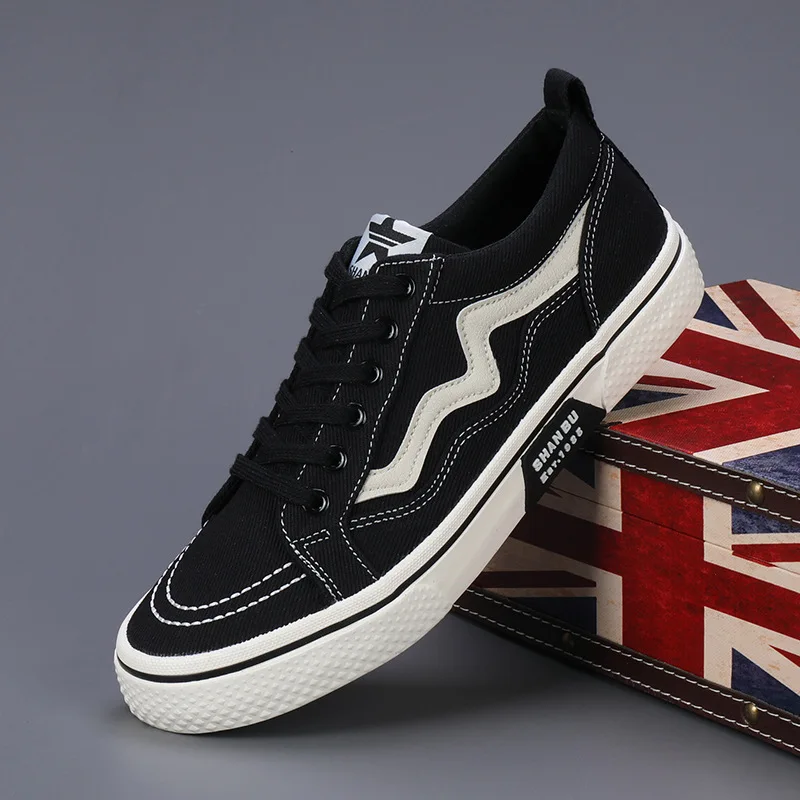 2026 New Men All Black Gray Green Vulcanized Flats Canvas Shoes Fashion New Mens Designer Sneakers Low Canvas Solid Colors Shoes
