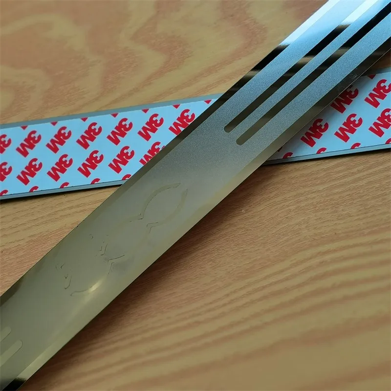Car Accessories Sticker For Fiat 500 2010-2012 2013 2014 2015 2016-2018 Door Sill Pedal Scuff Plate Guard Protector Car Styling