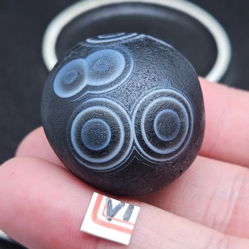 Rare natural black eye agate energy crystal healing witchcraft chakra gem Feng Shui home decoration