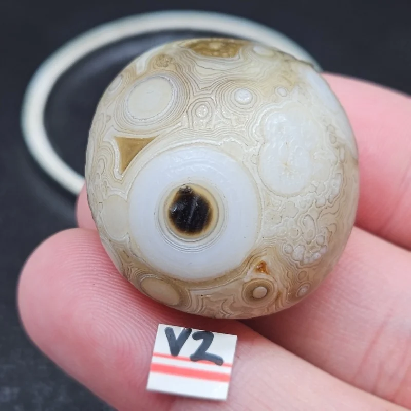 Rare natural black eye agate energy crystal healing witchcraft chakra gem Feng Shui home decoration
