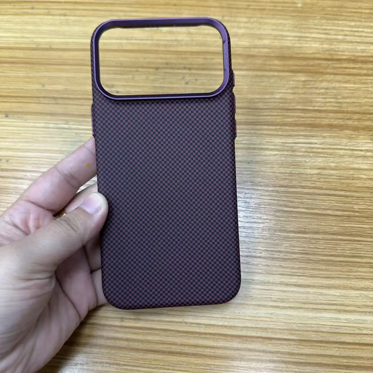 New Magnetic All-Inclusive for iPhone 18 Pro Max 18 Pro for Magsafe Magnetic Aramid Carbon Fiber Texture Alloy Lens PC Phone Cas