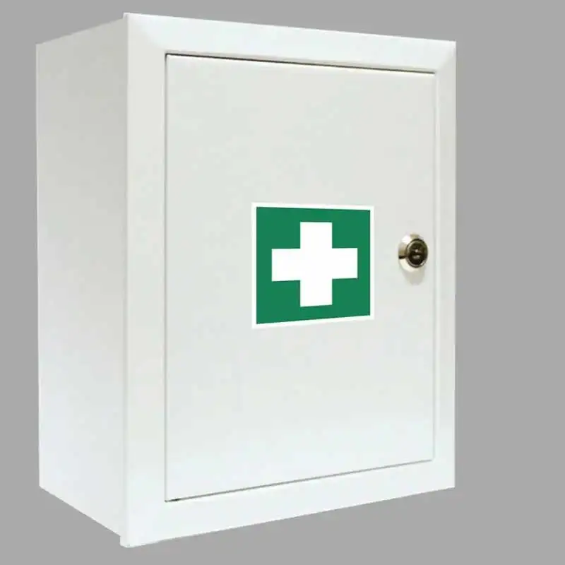 First Aid Kit Car Sticker Self-adhesive Decal For Automotive Rear Window And Bumper Waterproof Sticker Y216