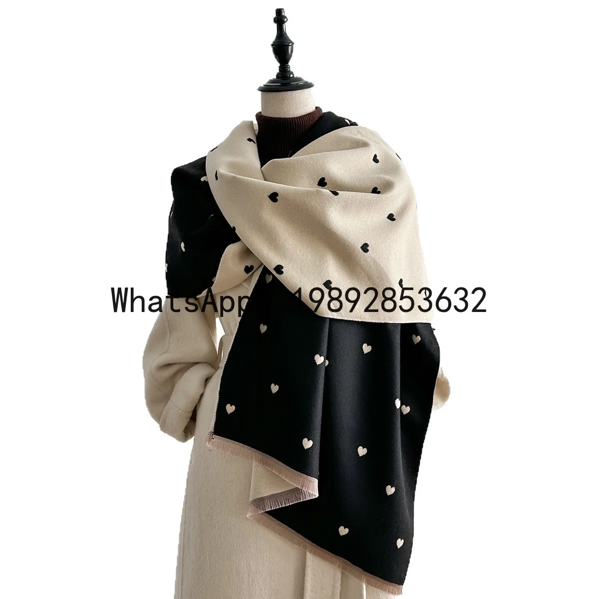 PYJ heart-shaped texture color matching fashionable double-sided women's imitation cashmere thermal scarf