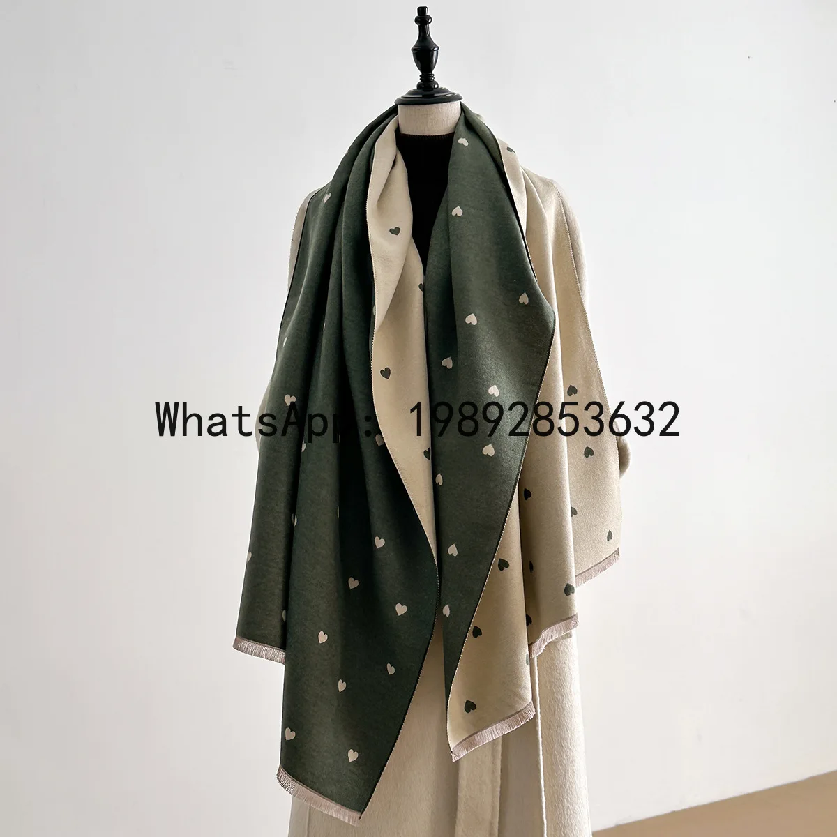 PYJ heart-shaped texture color matching fashionable double-sided women's imitation cashmere thermal scarf