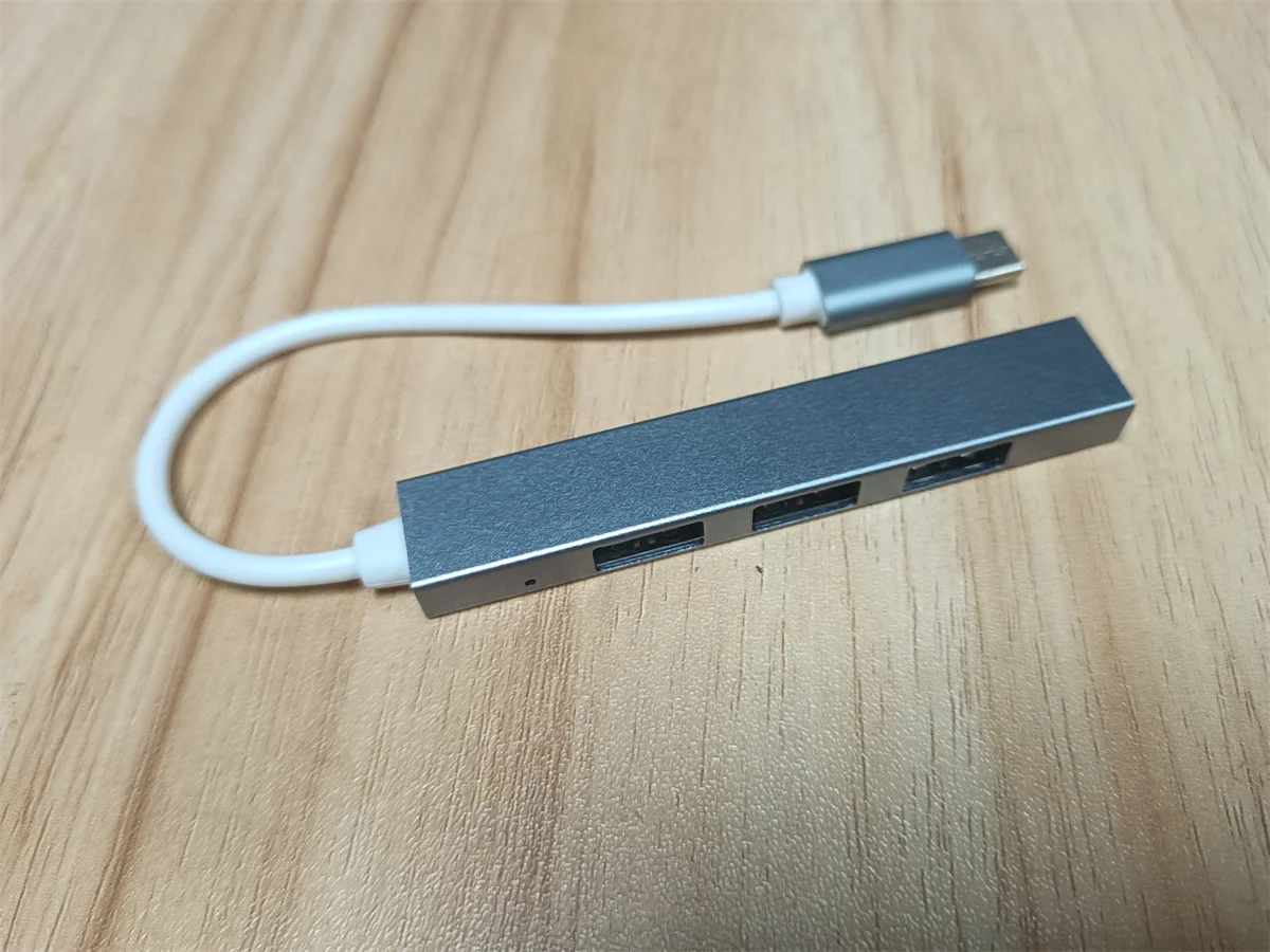 Type C or USB  4 Port Hub For Mobile Phone Computer Extension USB Hub Charing Data Tramsimission USB Cable