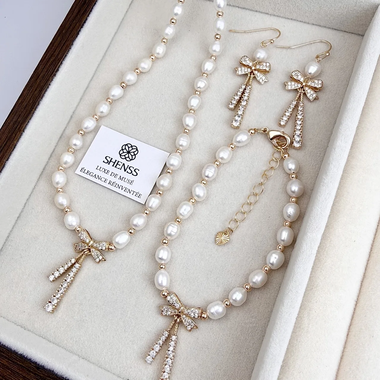 Natural Rice-Shaped Pearl Bowknot Necklace Bracelet Earrings Set Light Luxury Minimalist High-End Temperament Versatile Jewelry