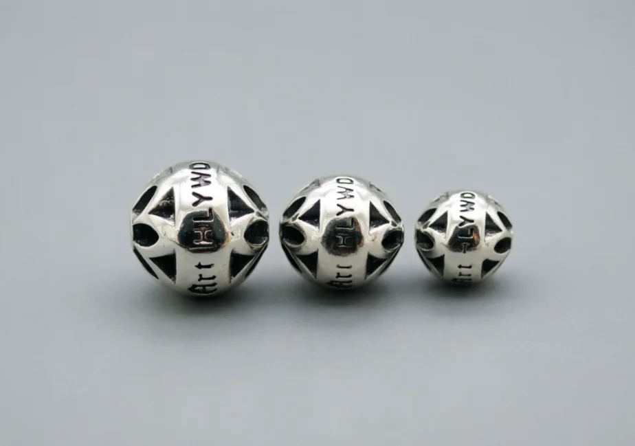 European and American trendsetters s925 pure silver design retro cherry blossom series round bead pendant women's necklace penda